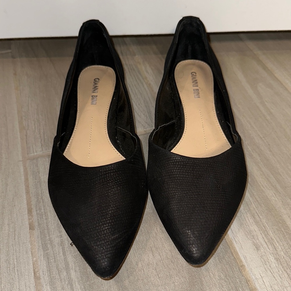 Gianni Bini Flats